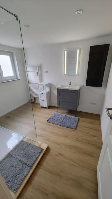 Ferienwohnung Resl - Geschmackvoll Renoviert & Zentral Im Historischen Schindelhaus Oberstaufen Esterno foto