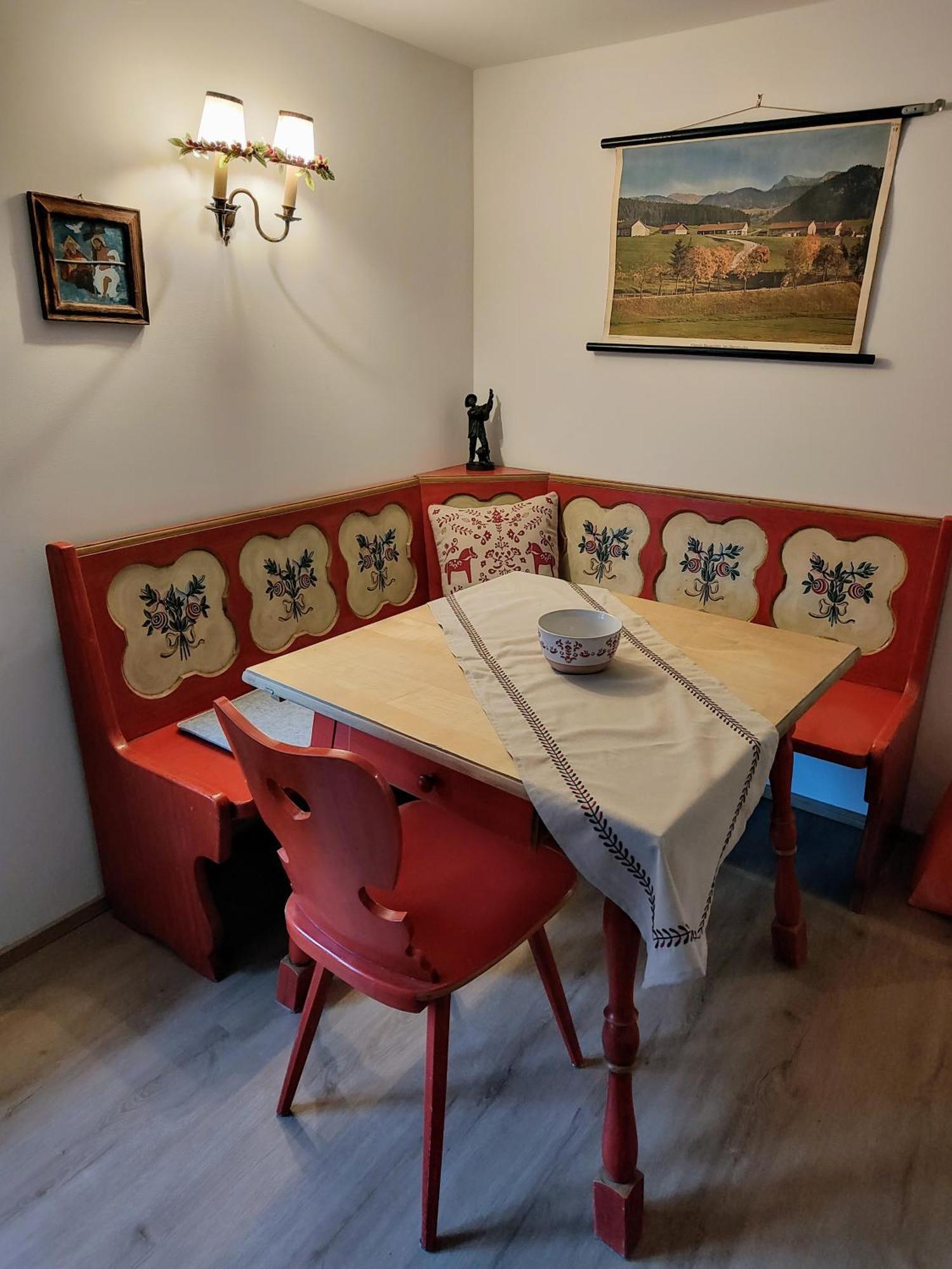 Ferienwohnung Resl - Geschmackvoll Renoviert & Zentral Im Historischen Schindelhaus Oberstaufen Esterno foto
